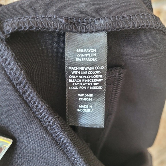 Betabrand Straight Leg Classic Dress Yoga Pants Black Size Medium Short Peti - Picture 5 of 5